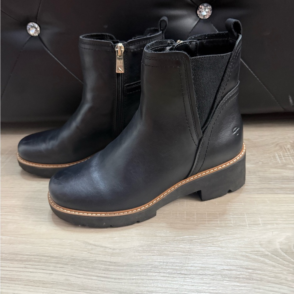 Naturalizer Black Ankle Booties with Tan Sole